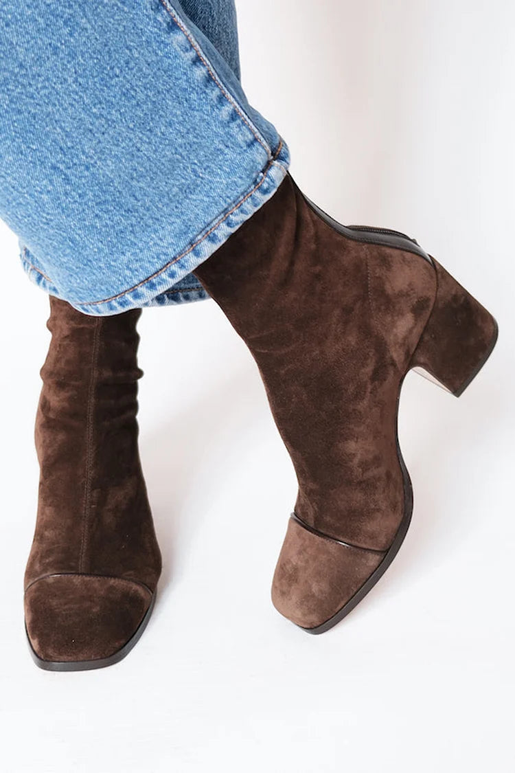 Louise | Stiefeletten mit quadratischer Zehenform und Absatz