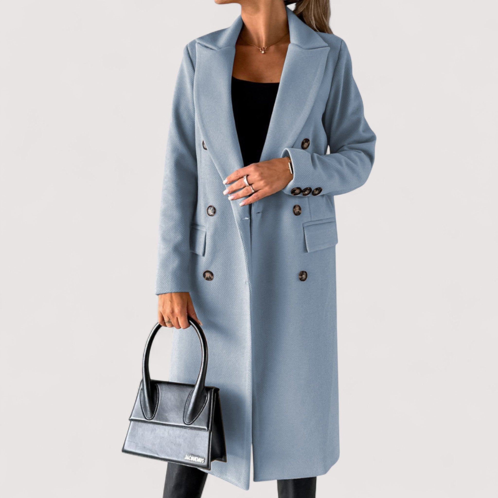 Kia™ | Langer und eleganter Mantel