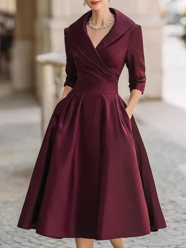 Ursula | Elegantes Kleid mit raffinierten Details und praktischen Taschen