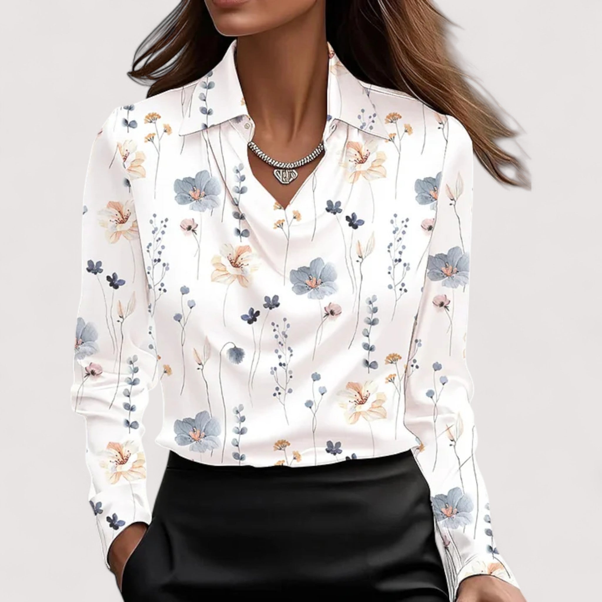 Charlotte™ | Satinbluse V-Ausschnitt